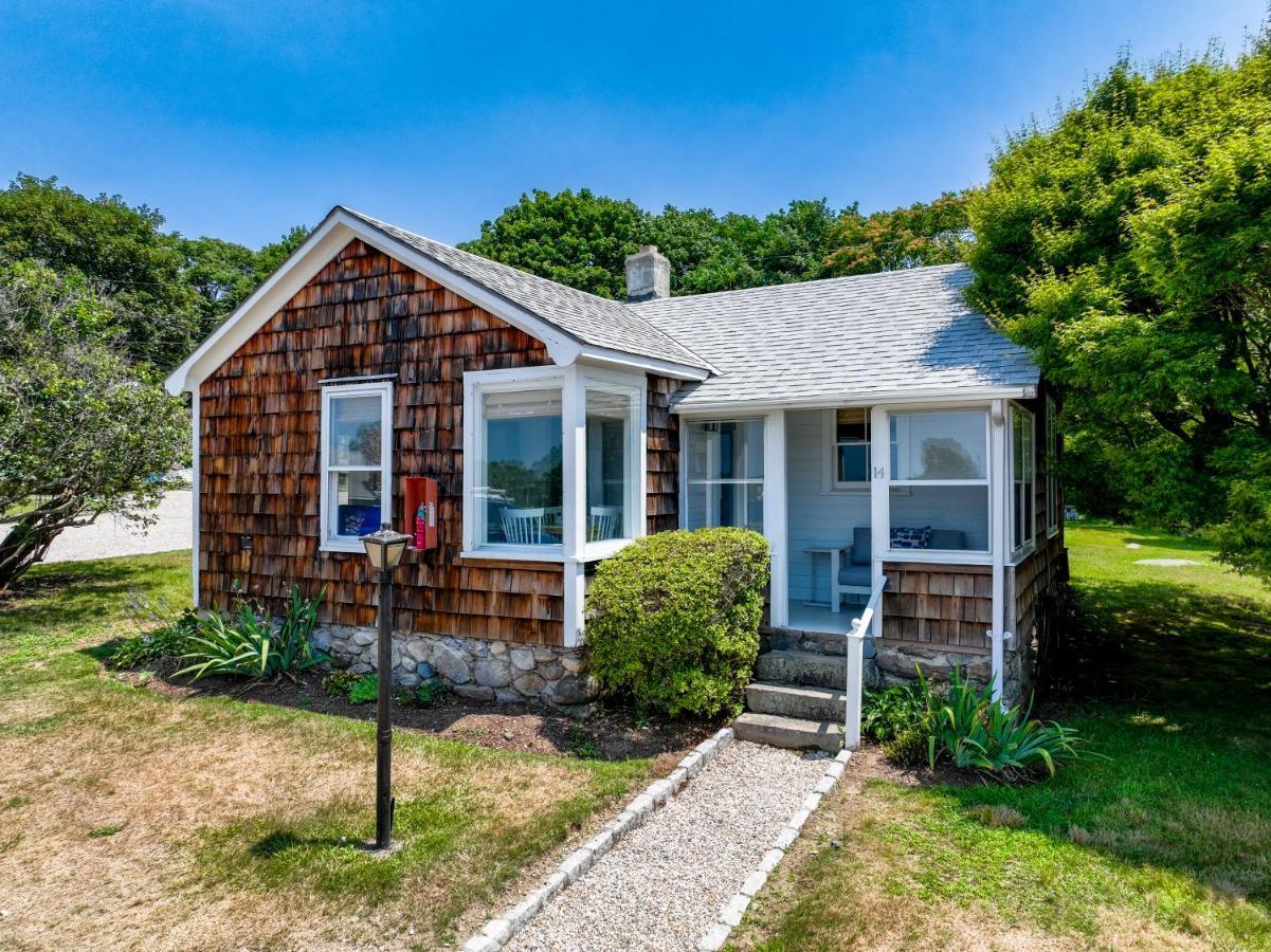 Marina Bay Cottages Waterford Exterior photo